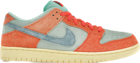 Nike SB Dunk Low “Orange Emerald Rise”